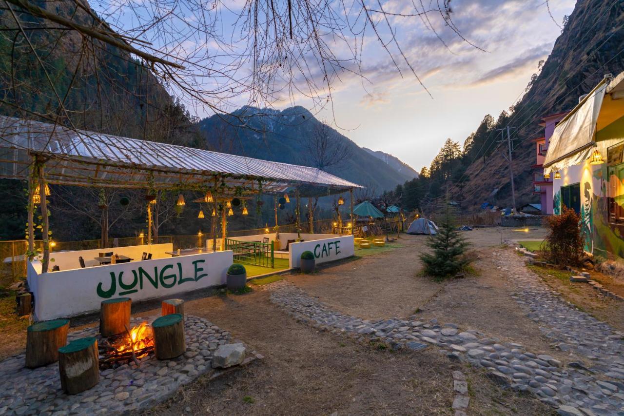 קאסול Jungle Hostel By Whoopers מראה חיצוני תמונה