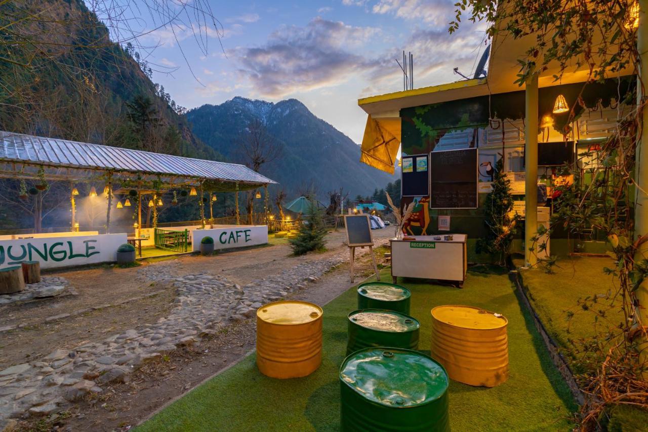 קאסול Jungle Hostel By Whoopers מראה חיצוני תמונה