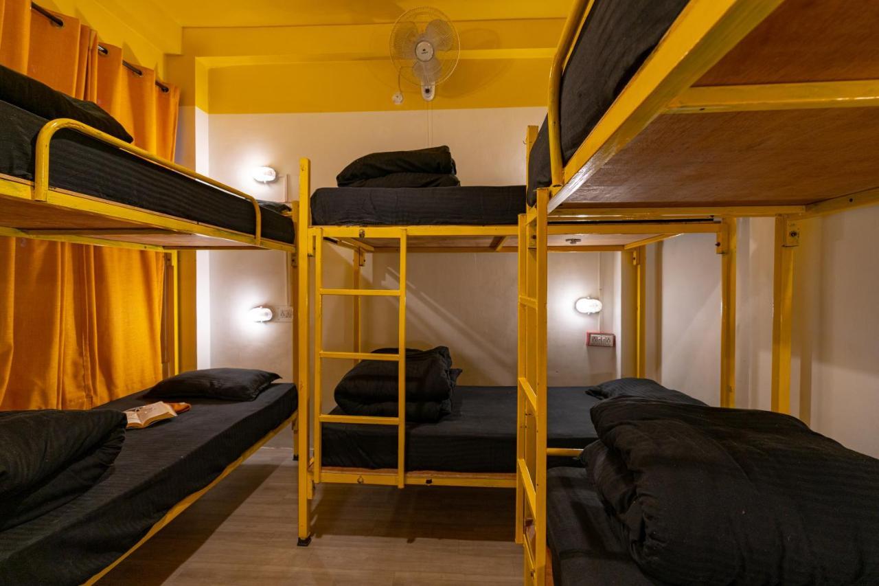 קאסול Jungle Hostel By Whoopers מראה חיצוני תמונה