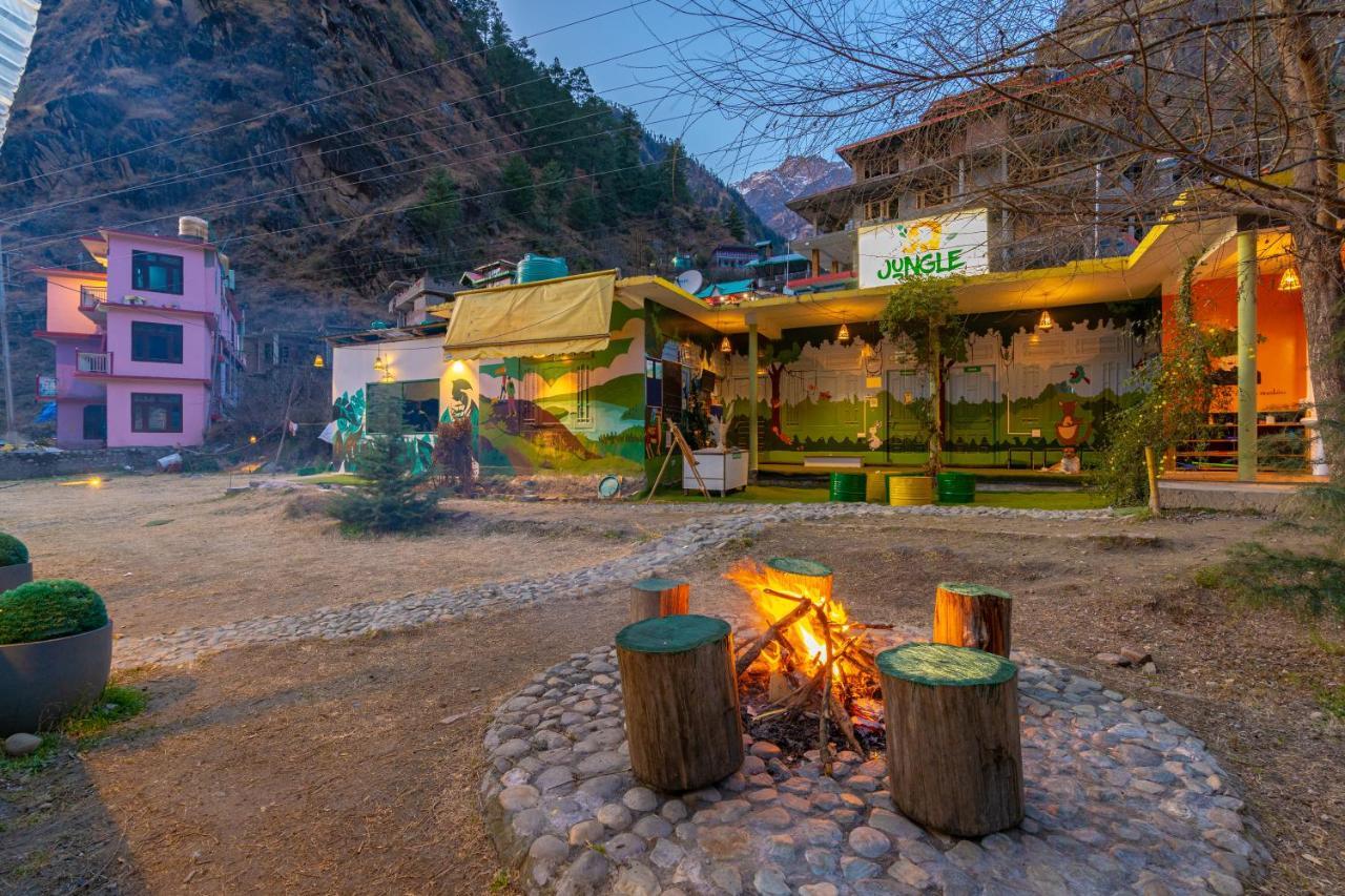 קאסול Jungle Hostel By Whoopers מראה חיצוני תמונה